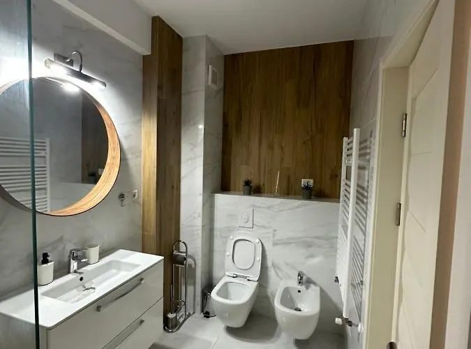 Eva By The Sea * コンスタンツァ