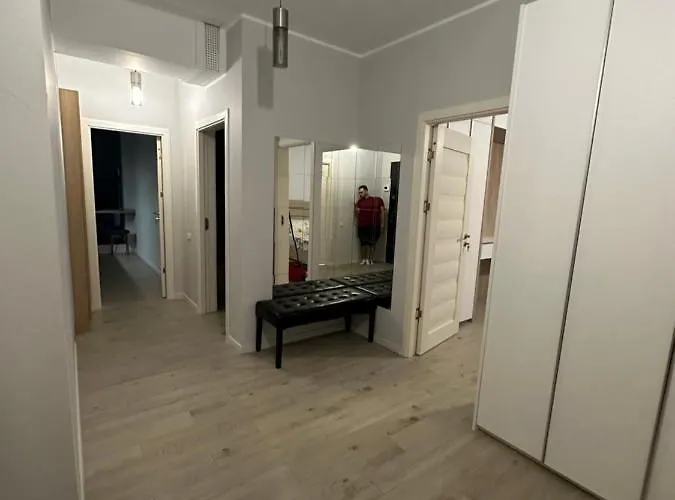 Eva By The Sea コンスタンツァ