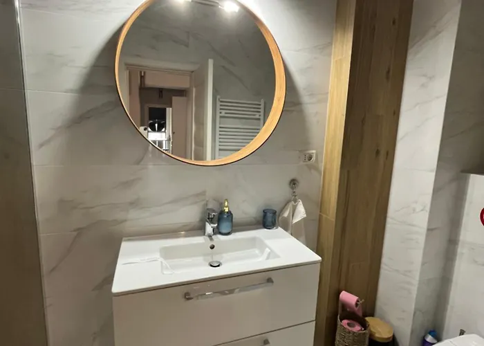 Eva By The Sea * コンスタンツァ